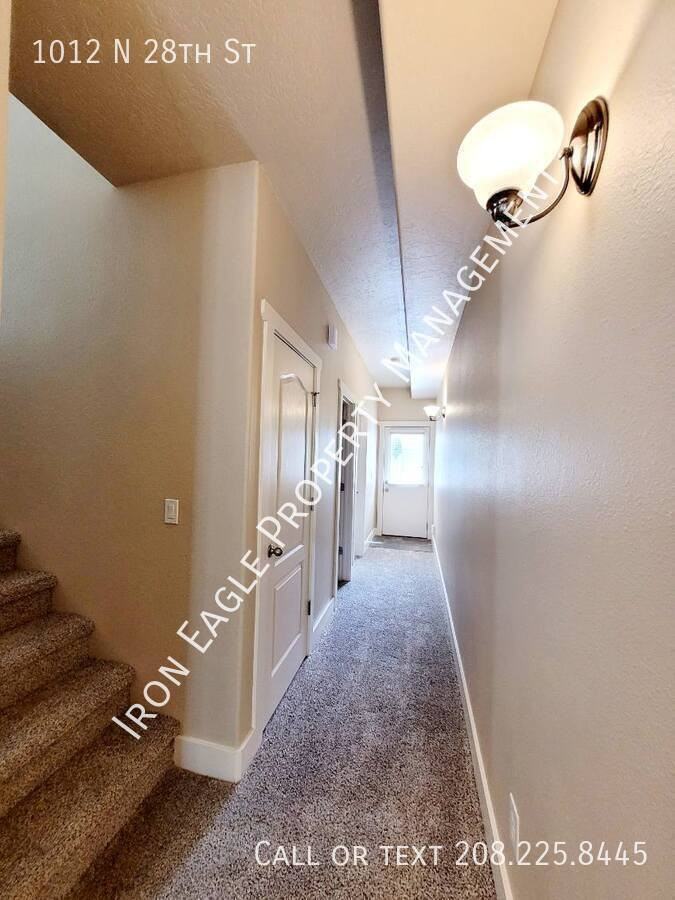 1012 N 28th St - Photo 3 of 8