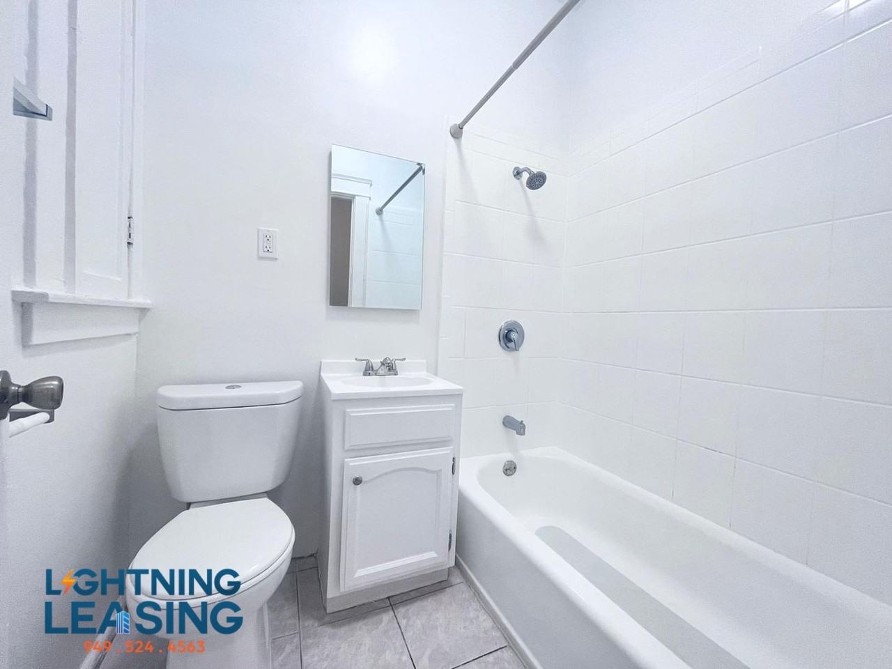 2744 San Marino St #309D - Photo 4 of 6