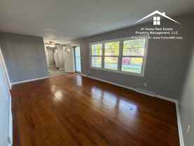 301 Bryant St - Photo 1 of 1