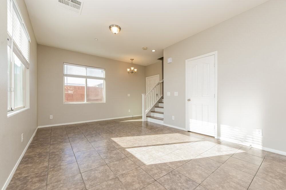 7204 Amber Cascade Ct - Photo 6 of 17