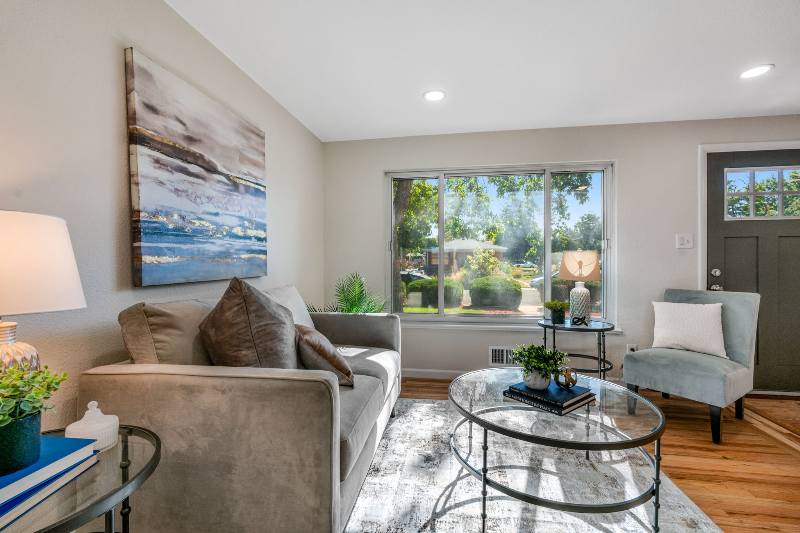 2507 Zion St - Photo 4 of 31