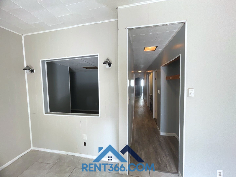 509 W Centre St - Photo 7 of 15