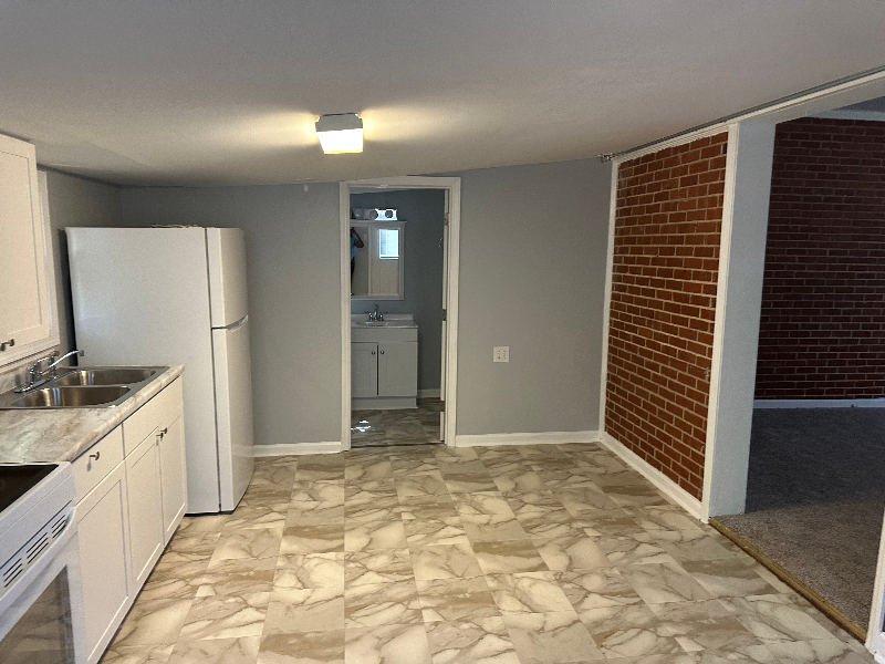 3662 Guess Rd #B - Photo 5 of 6