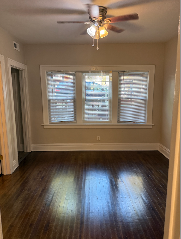 2918 S Haynes Ct #1F - Photo 4 of 5