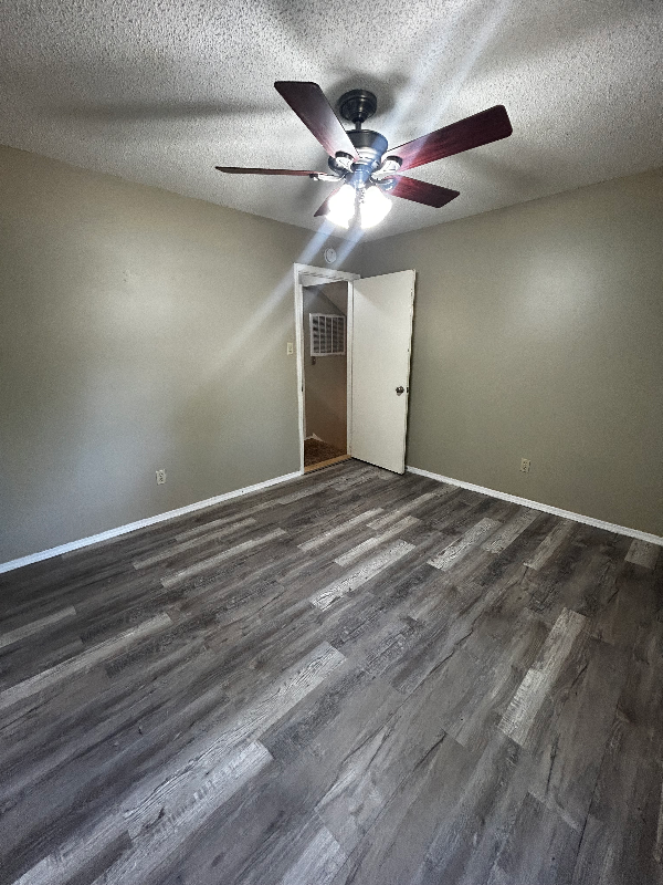 3815 Stonehedge Dr - Photo 3 of 14