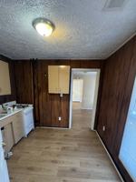 featured image of 1010 S 6th St #4