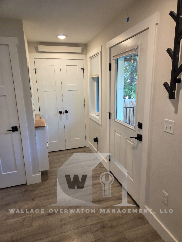 108 3rd Avenue East - Photo 4 of 16