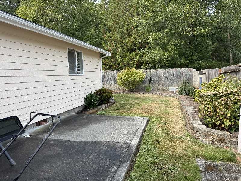 1234 49th St - Photo 2 of 13