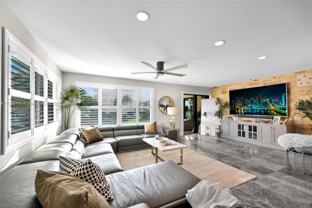 372 Golfview Rd #201 - Photo 1 of 1