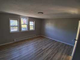 featured image of 67 Railroad St #4