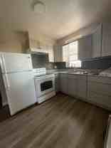 572 Essex St #5A - Photo 1 of 1