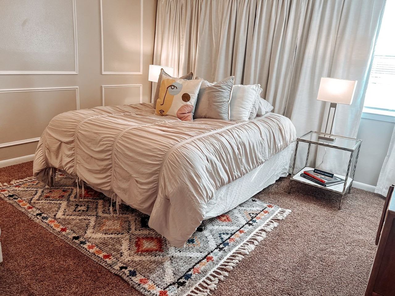 Town & Country Apartments - Photo 6 of 24