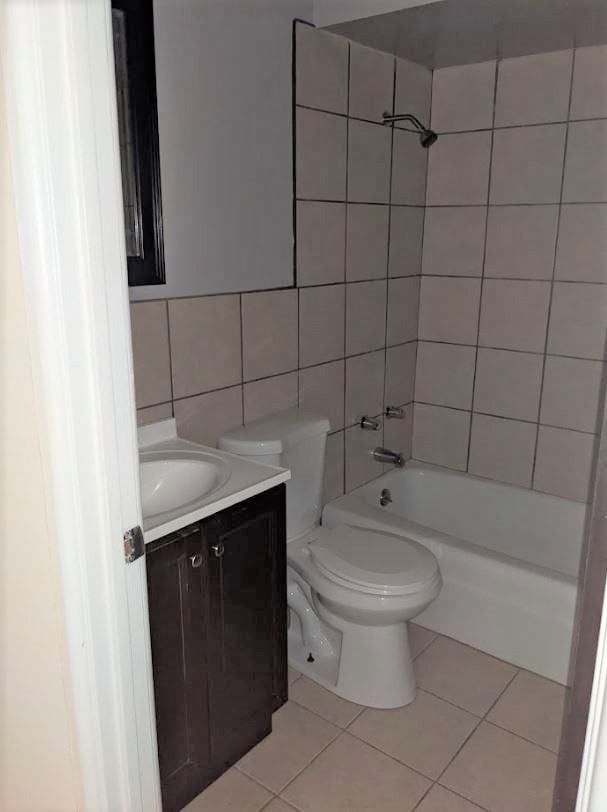 W Ardmore Ave & N Sheridan Rd - Photo 7 of 10