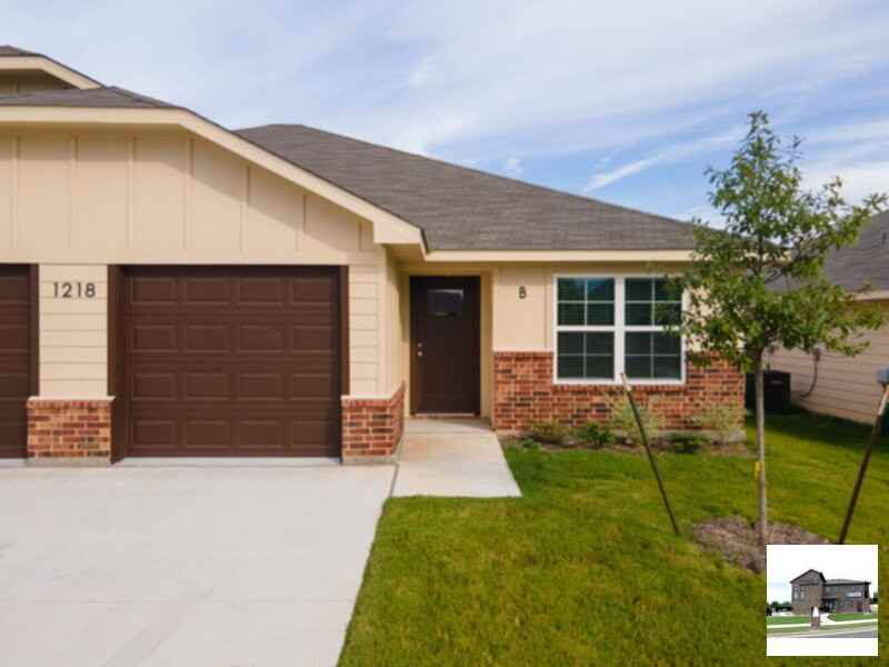 1218 Lexington Dr #B - Photo 3 of 21