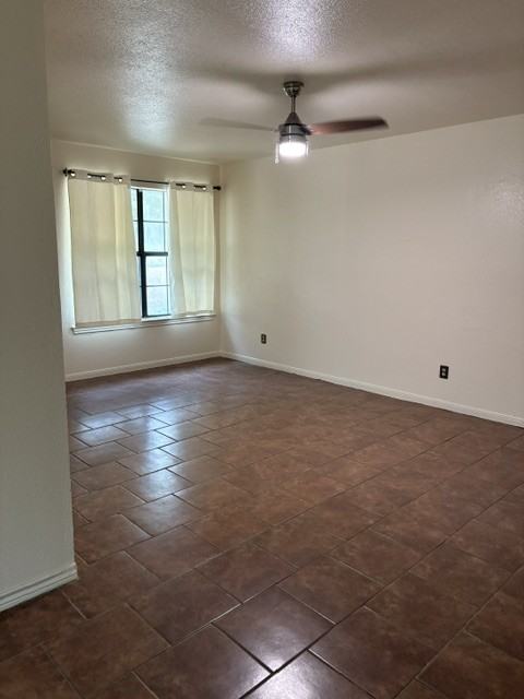489 Northwood Cir #NA - Photo 2 of 22
