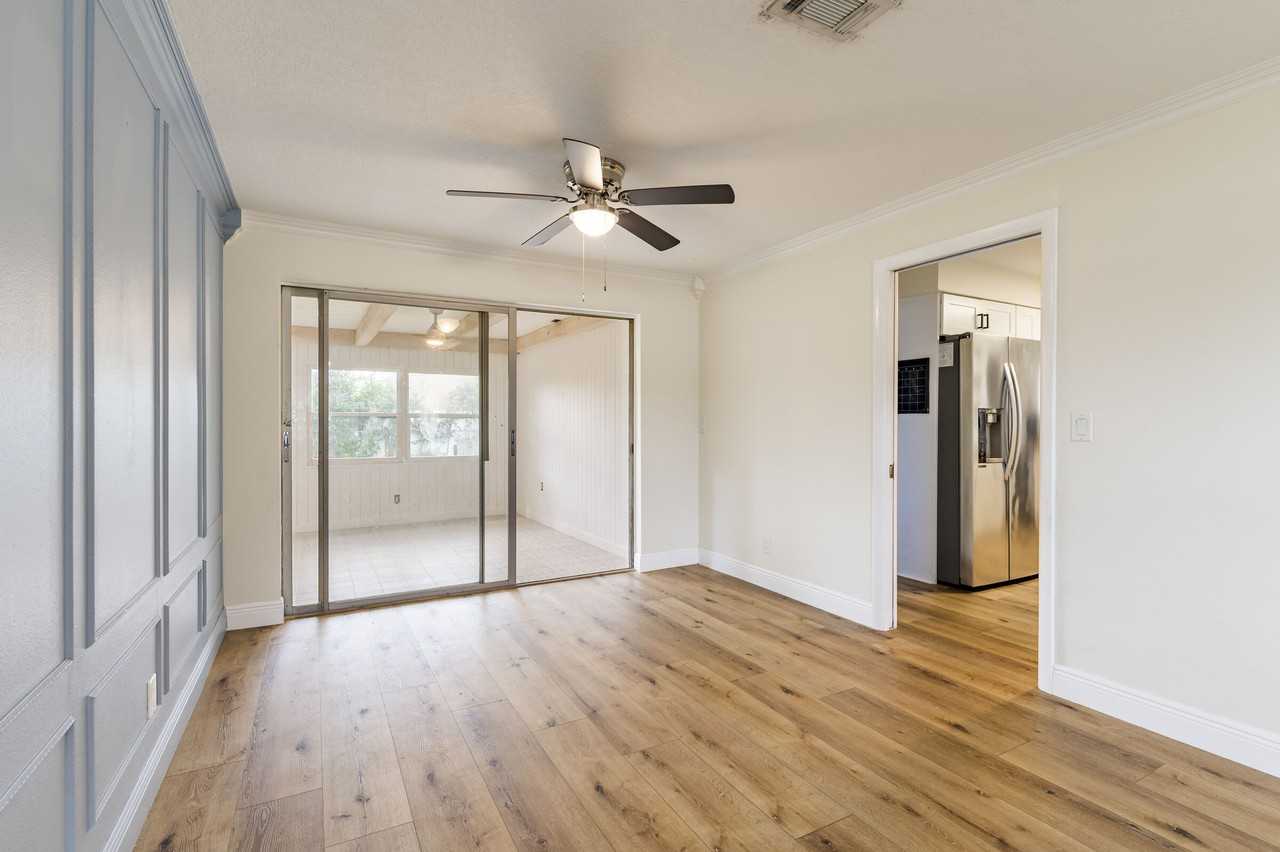 1749 Sunset Point Rd #NA - Photo 7 of 26