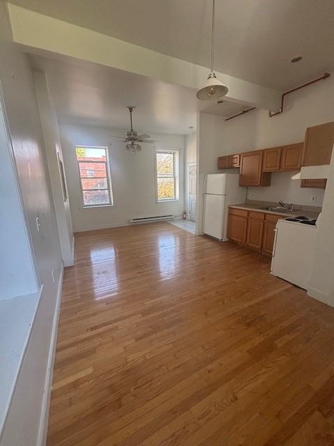121 Dove St #3