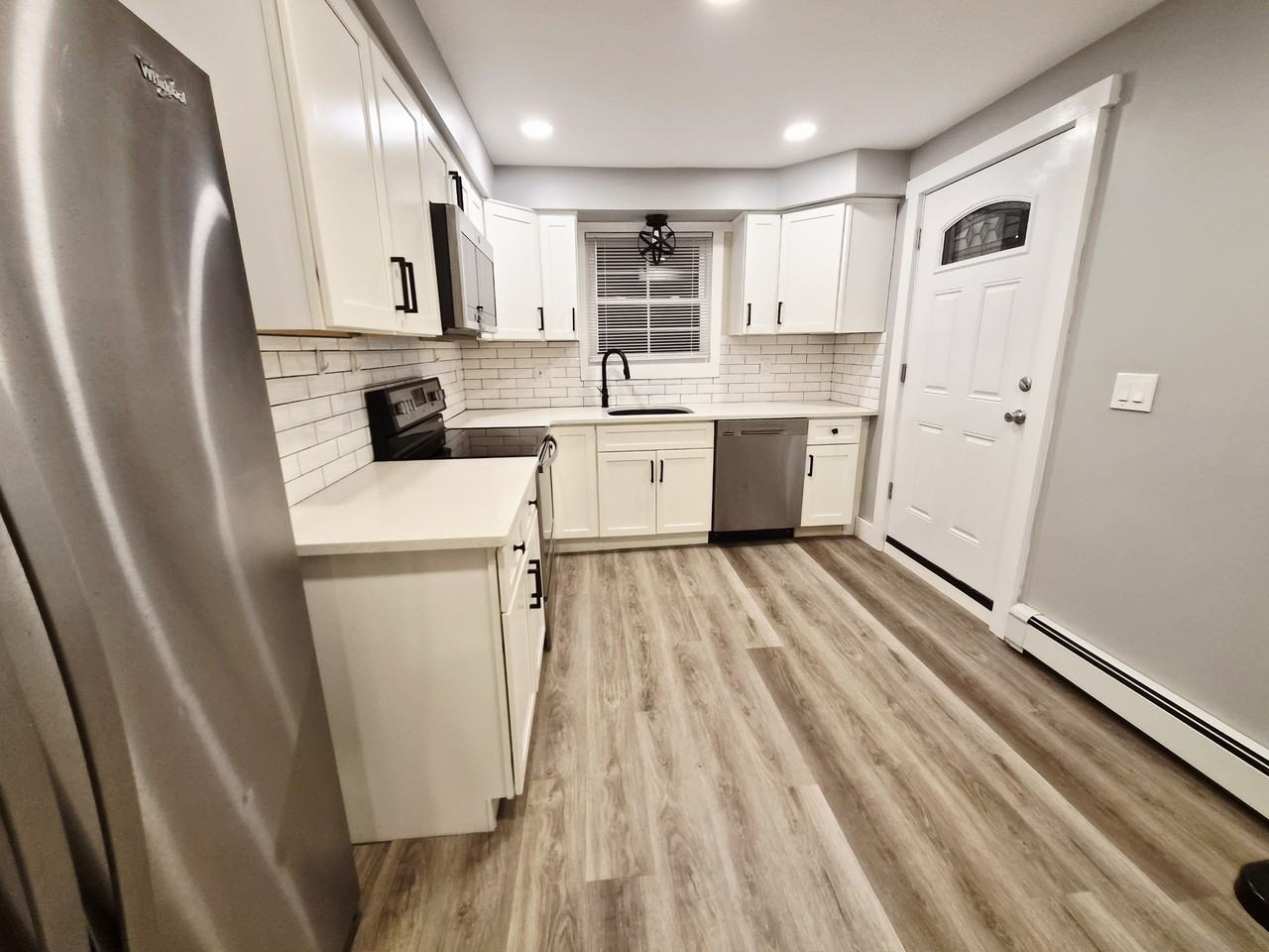 13 Warren St #NA - Photo 3 of 13