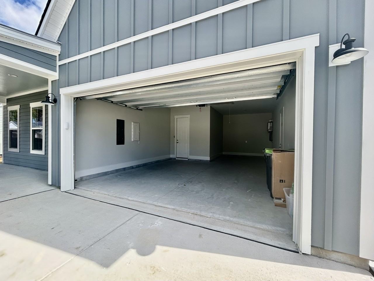 1214 Laurel Oak Ave #NA - Photo 3 of 18