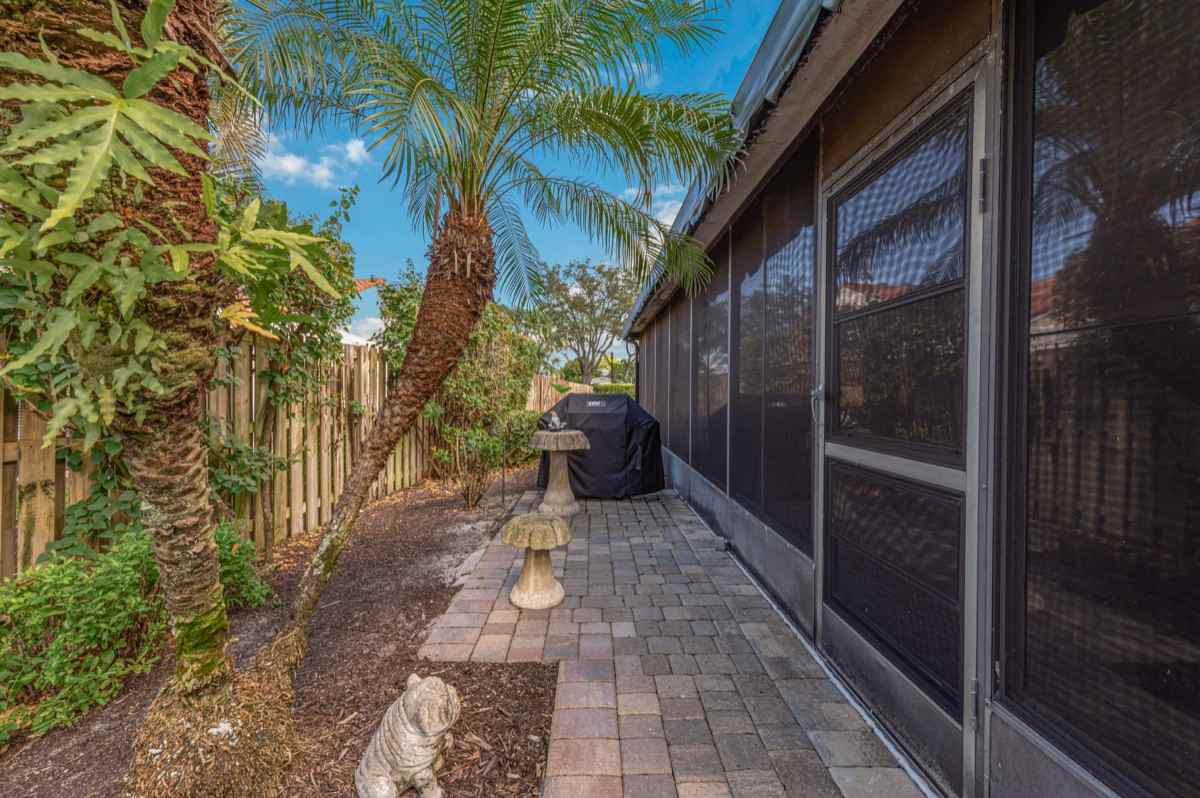 825 Reef Point Cir #NA - Photo 3 of 12