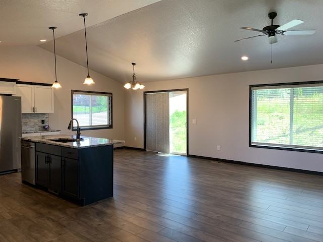 902 Braelynn Ln #NA - Photo 3 of 31