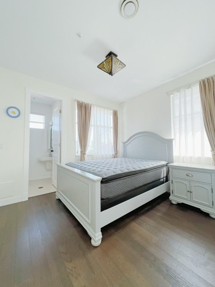 2789 W 24th Ave - Photo 7 of 8