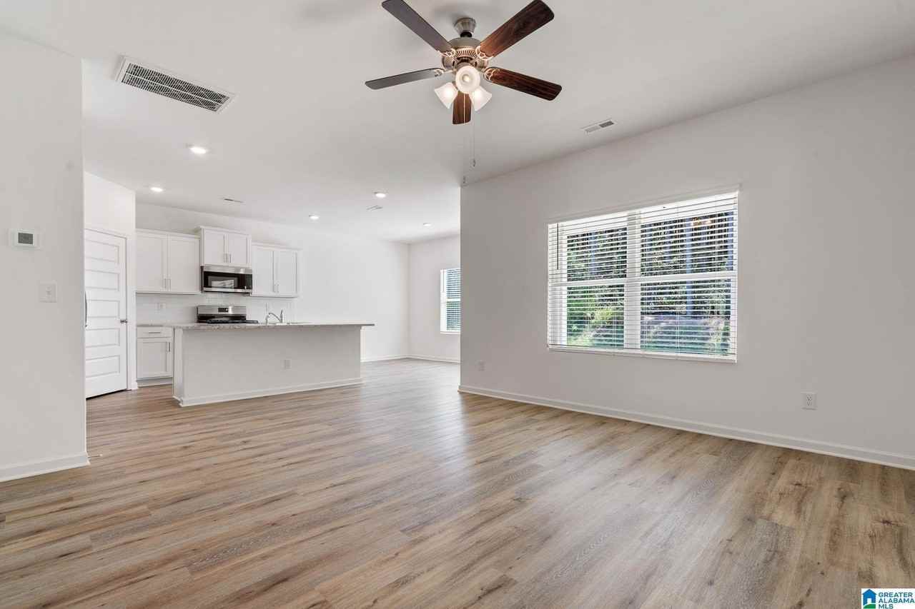 2029 Eaton Pl - Photo 5 of 36