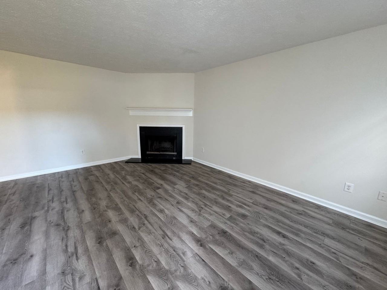 7998 East Field Drive #7998 - Photo 2 of 9