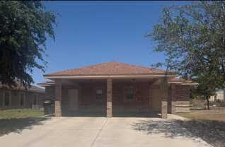 313 Rosalinda Dr - Photo 1 of 1