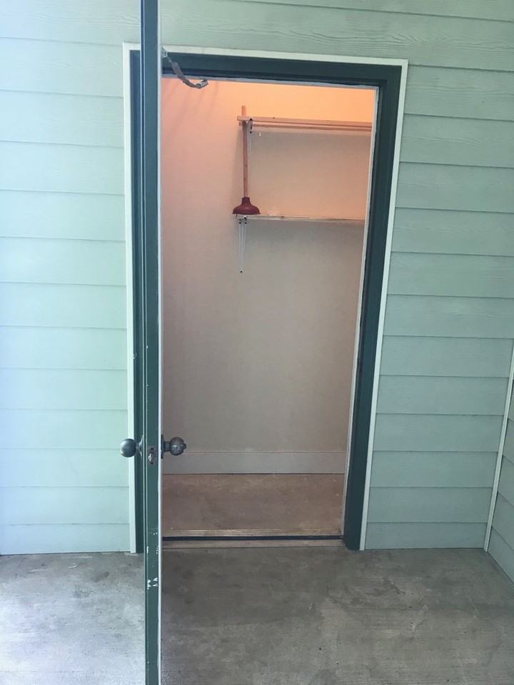 E Longleaf Dr - Photo 2 of 15