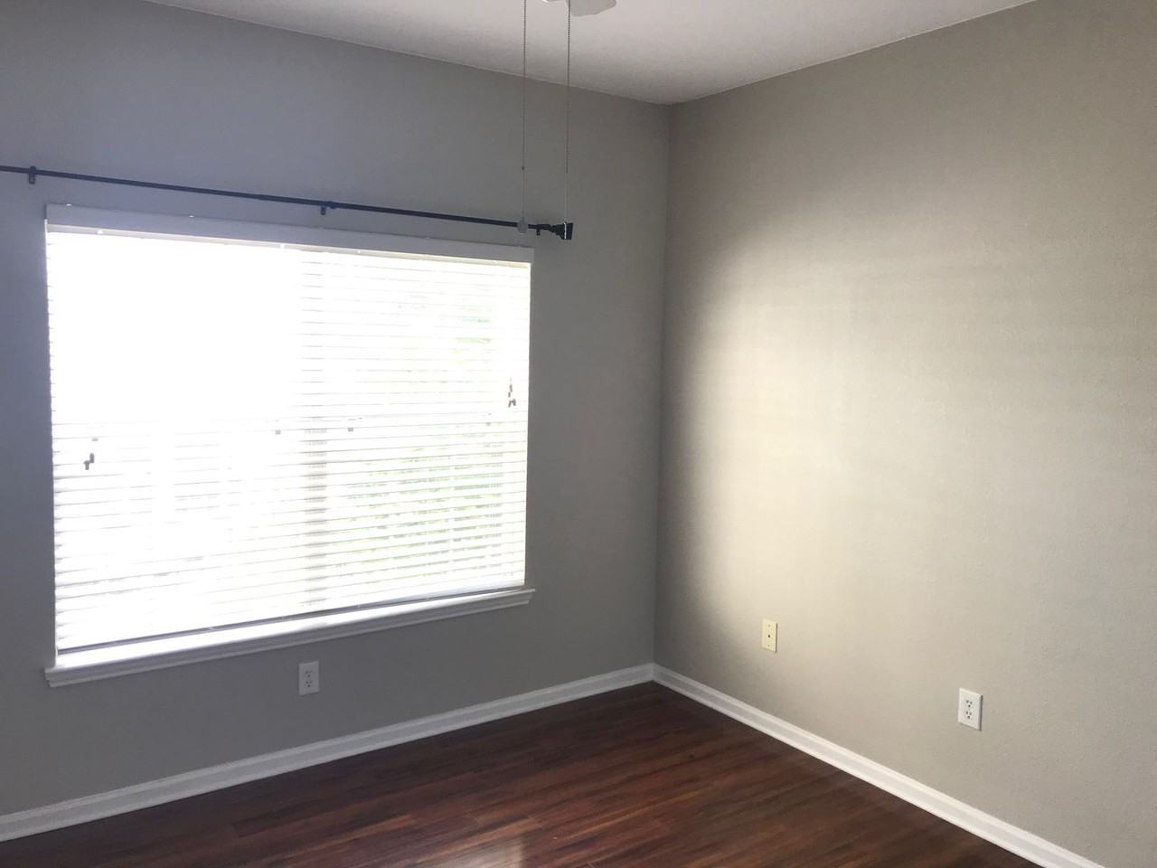 E Longleaf Dr - Photo 6 of 15