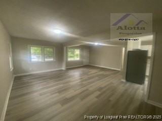 114 Leona Ave - Photo 3 of 10