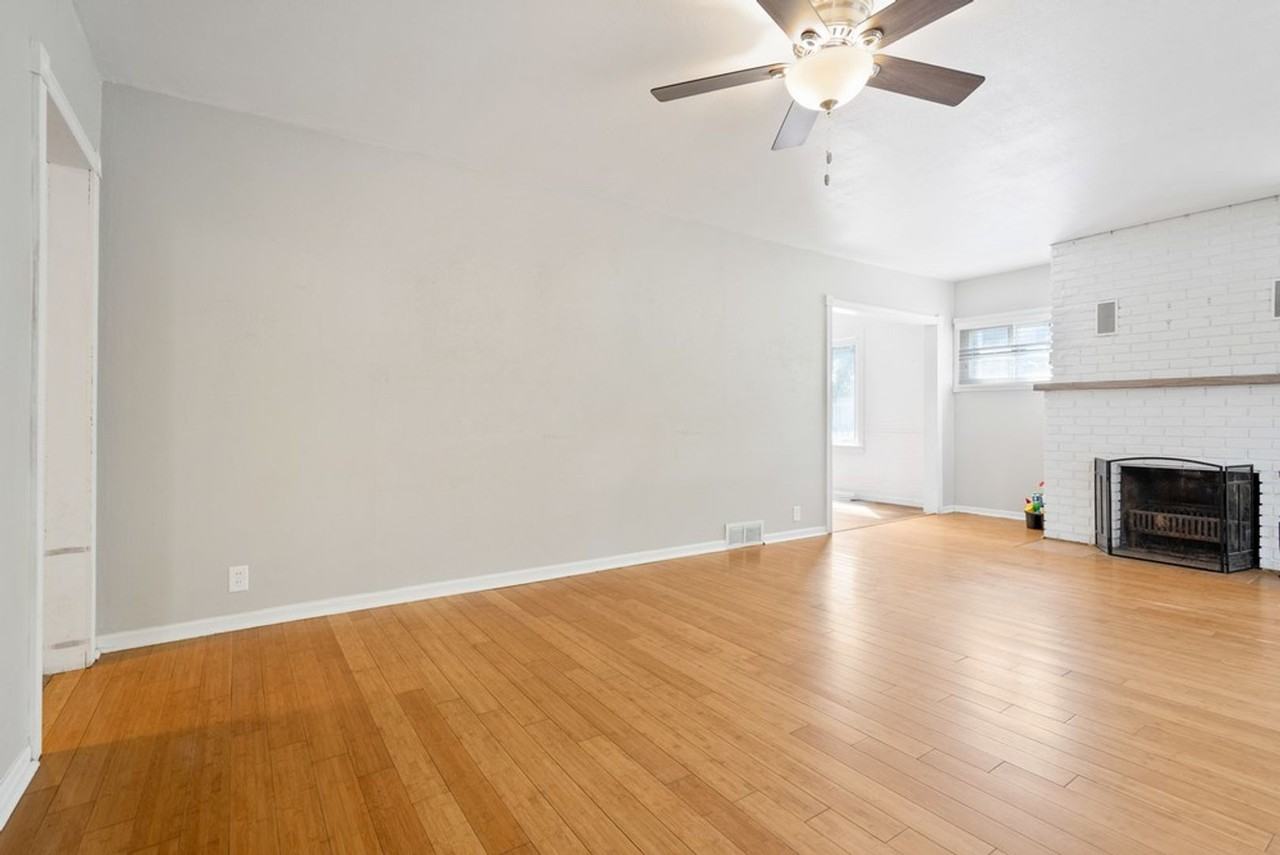 1604 Olive St - Photo 3 of 19