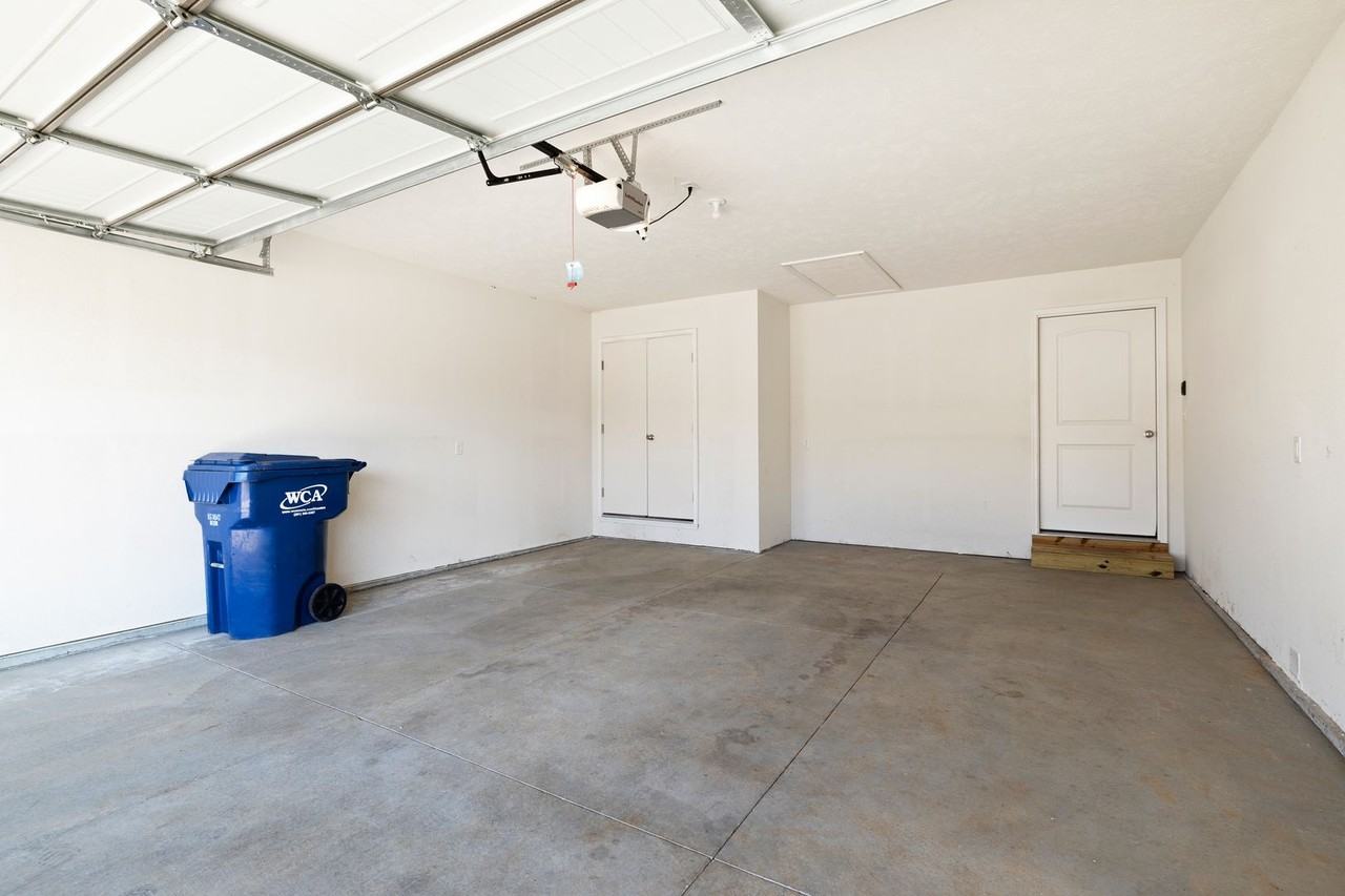 1339 S Normandy Ave - Photo 3 of 22