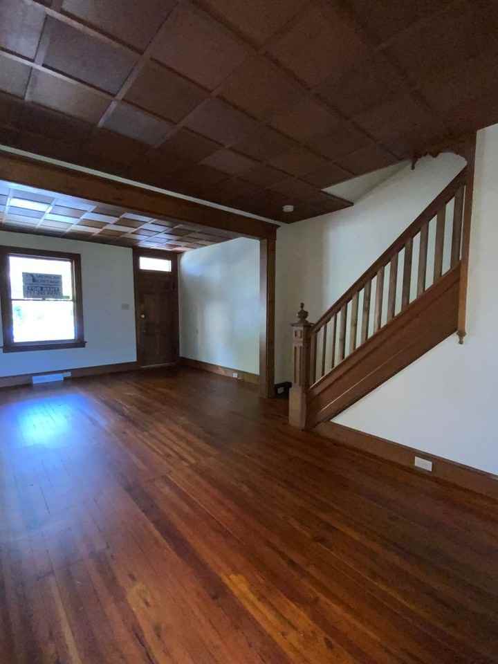 844 4th Street - Photo 3 of 8