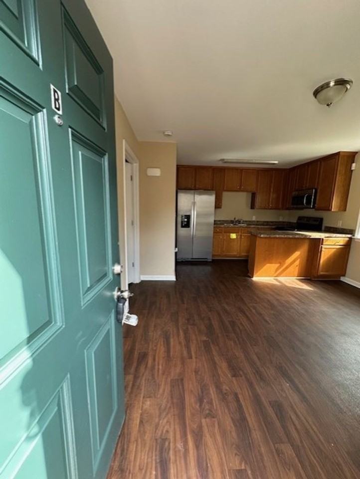 1302b Moses Lane - Photo 3 of 12