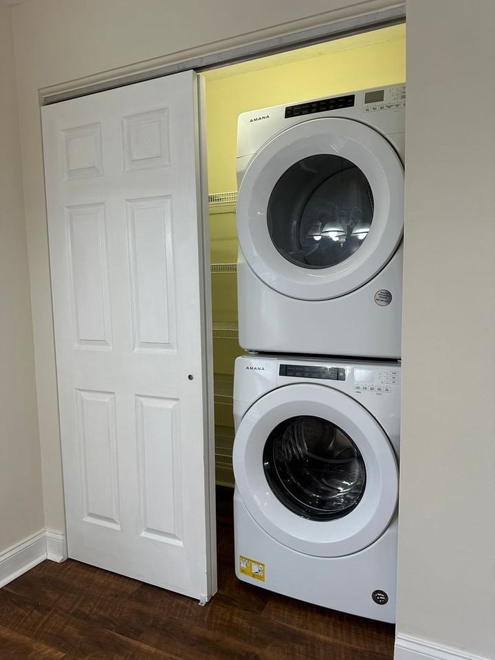 106 12th Street - Photo 7 of 11