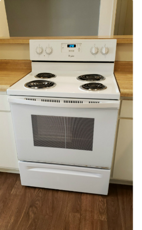 800 Chowning Ave - Photo 6 of 11