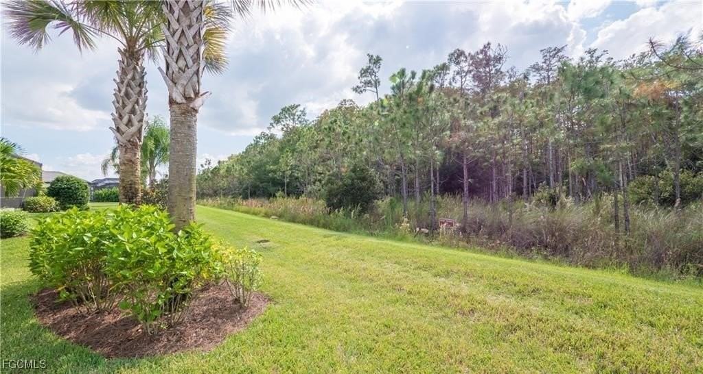 12208 Sussex St - Photo 5 of 27