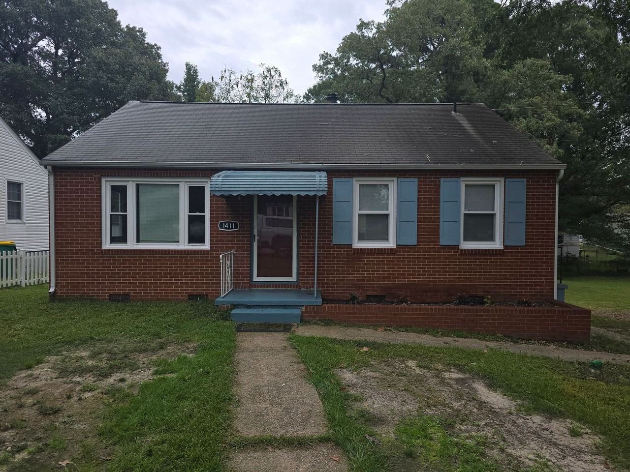 1411 Central Ave - Photo 4 of 4