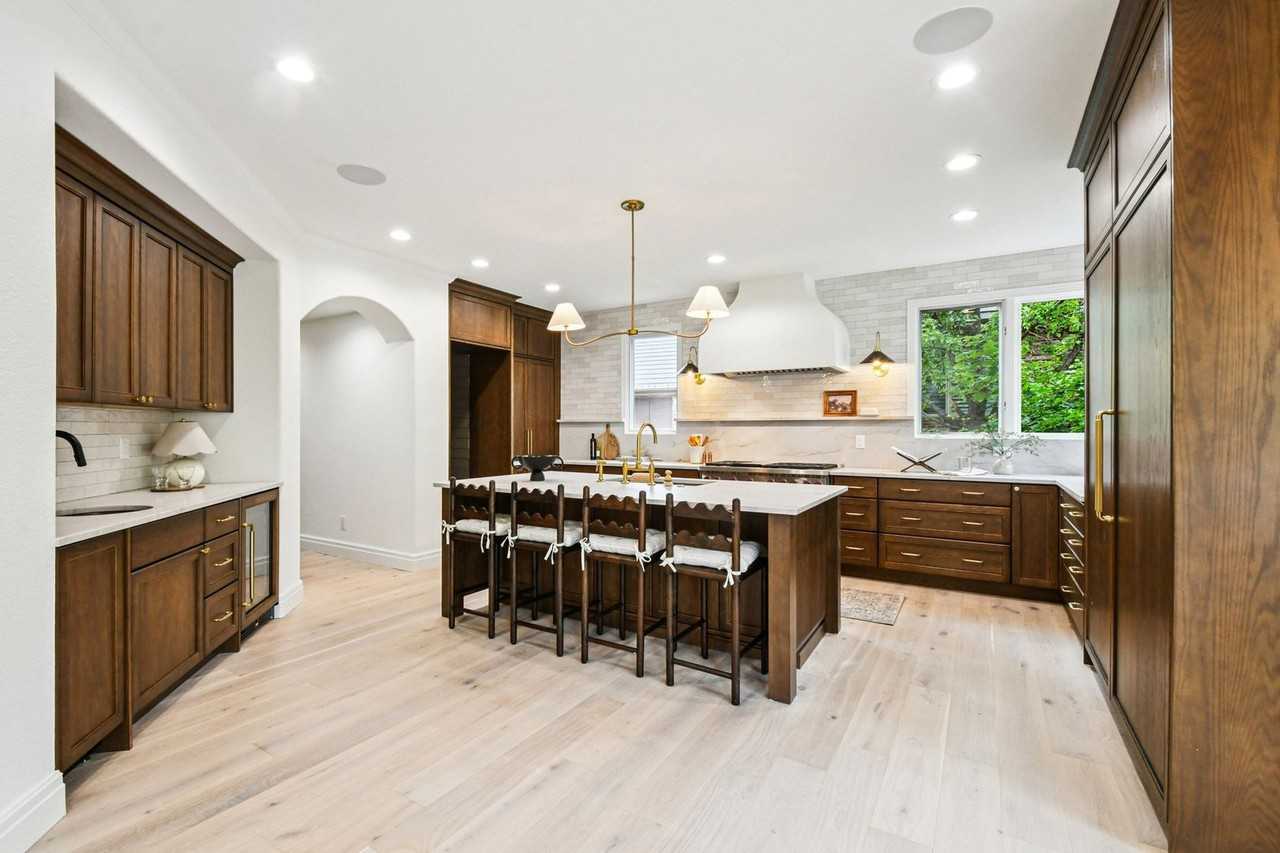 9 Covington Dr - Photo 7 of 38