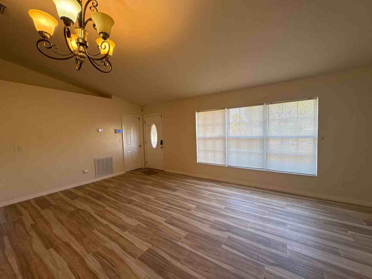 5440 Southwest 100th Loop - Photo 6 of 42