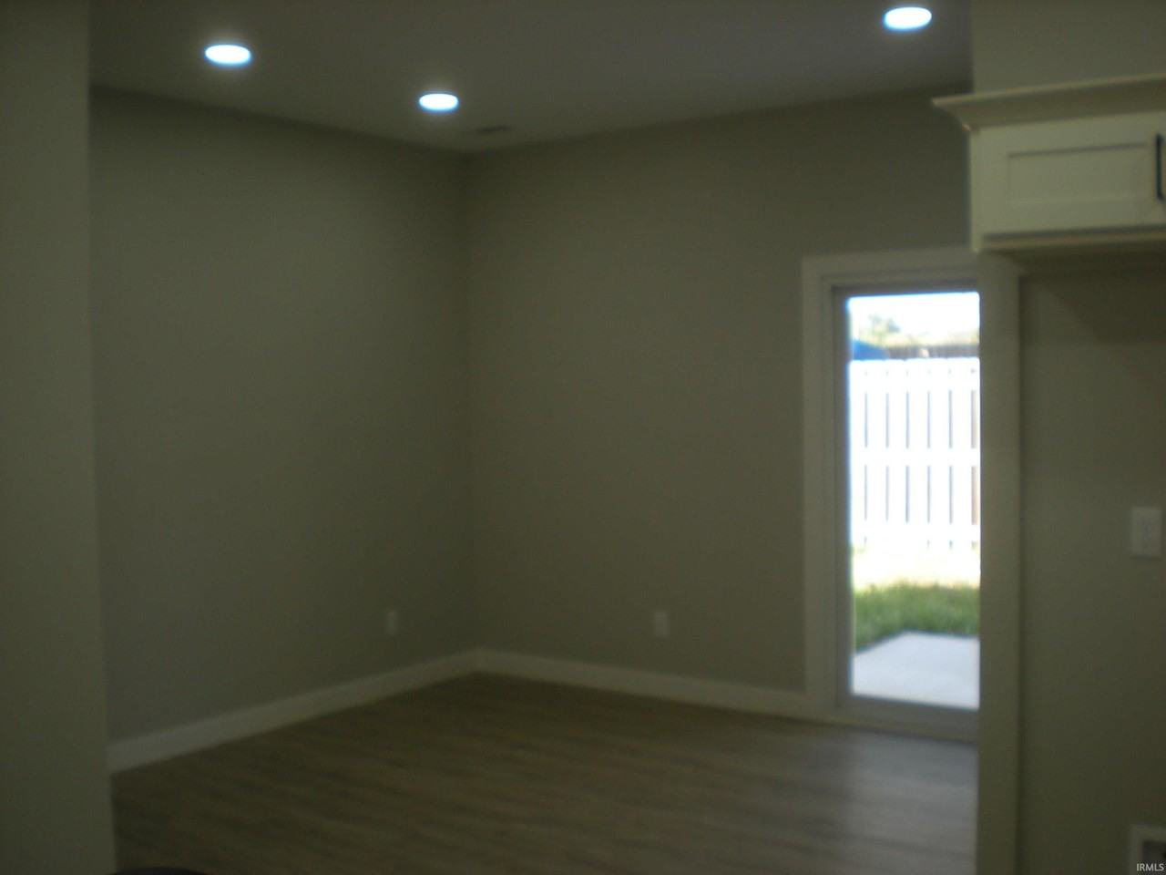 5960 N Clinton St - Photo 5 of 17