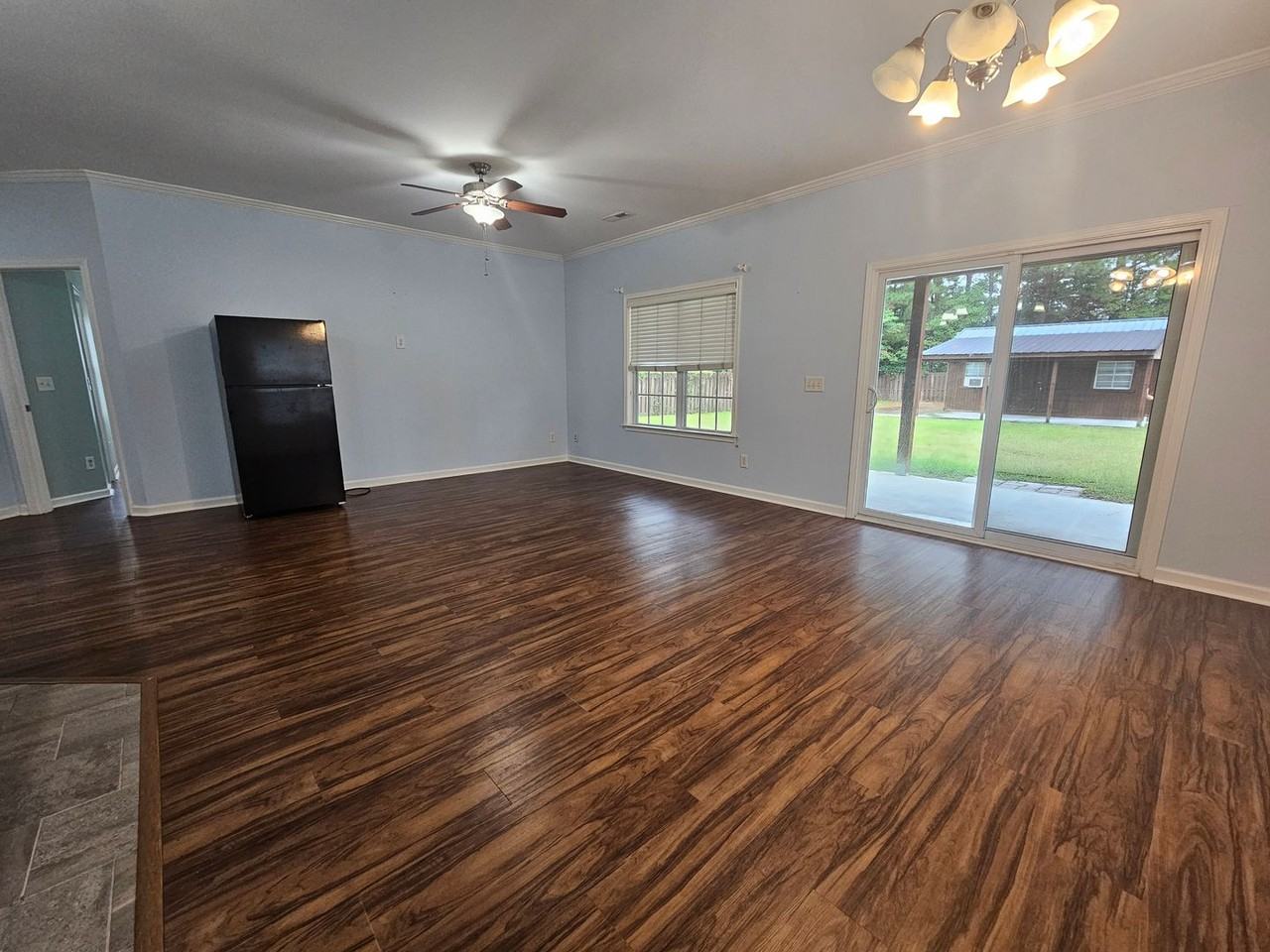 109 Penquin Pl - Photo 3 of 24