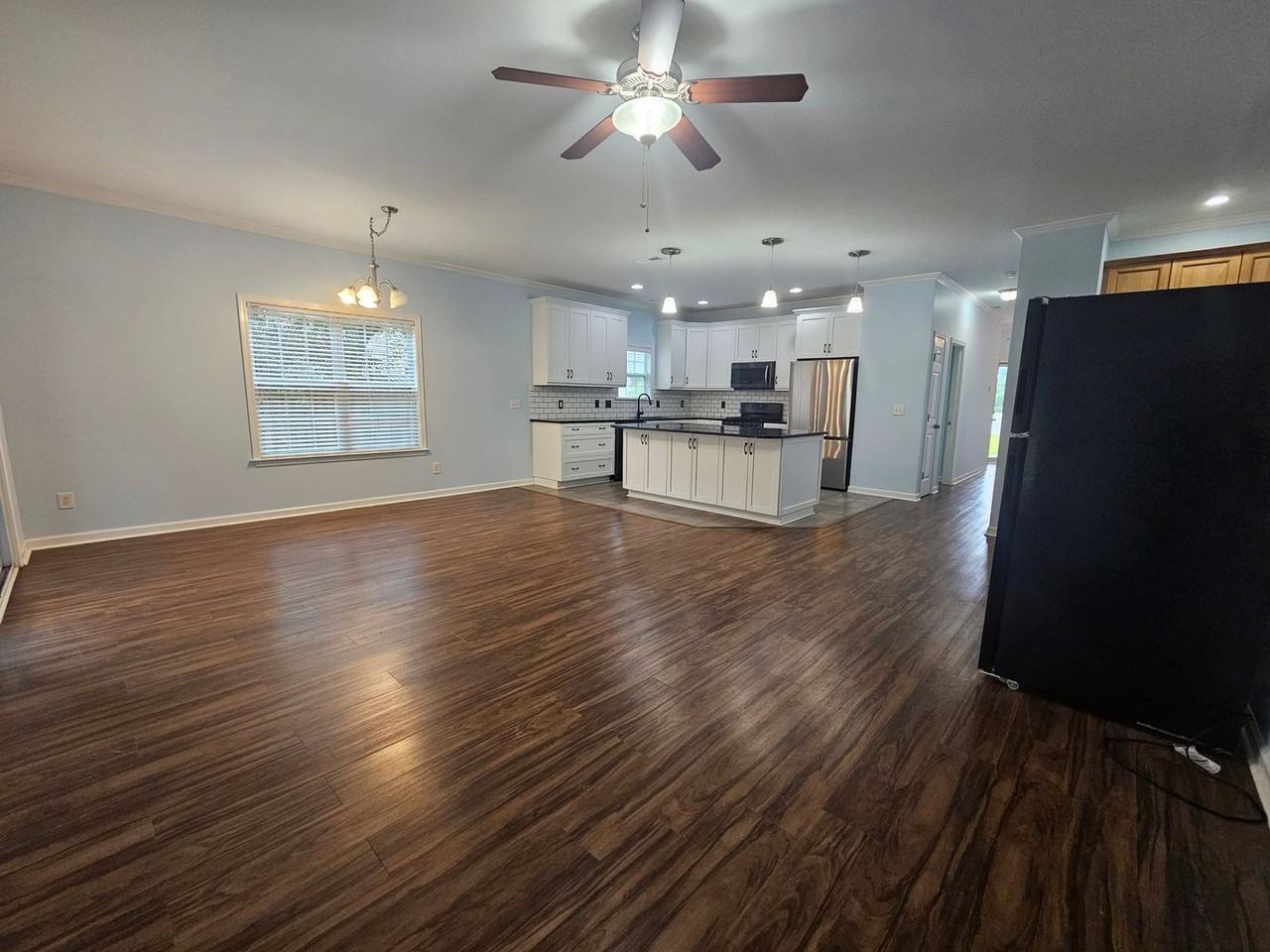 109 Penquin Pl - Photo 4 of 24