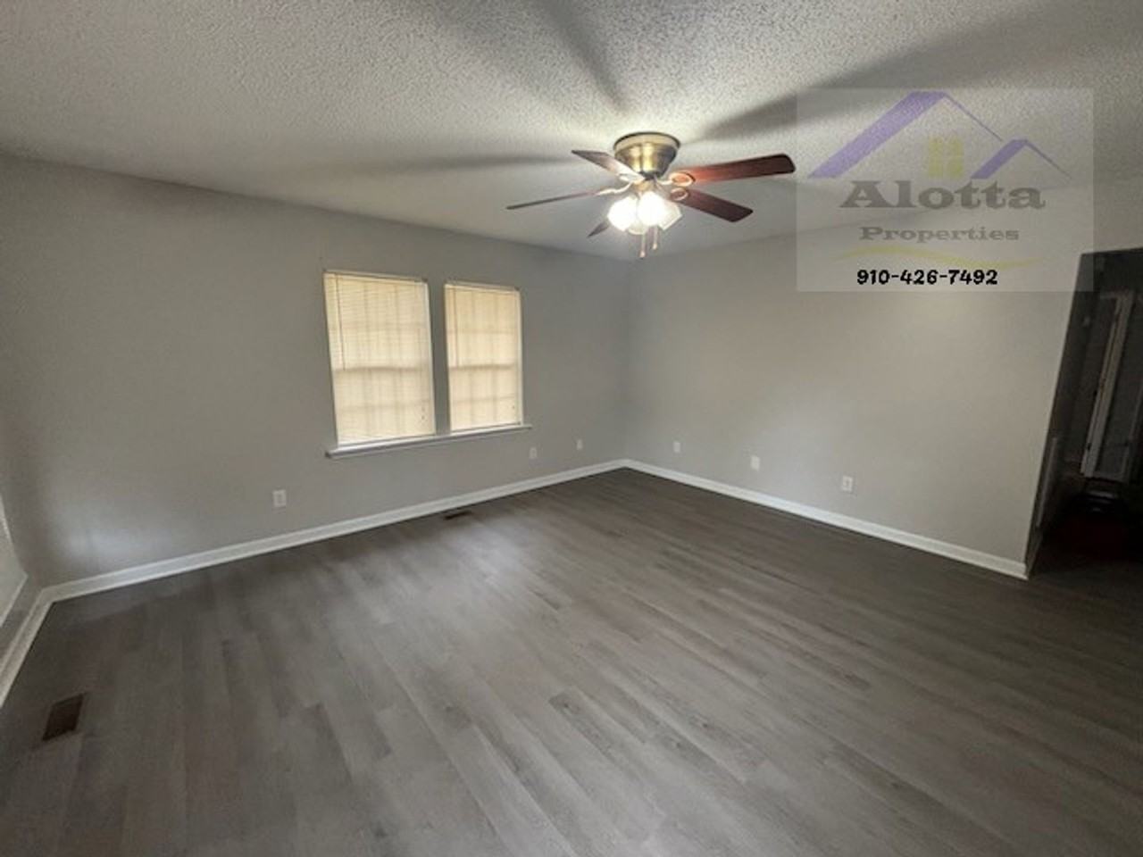 1810 Murchison Rd - Photo 2 of 10