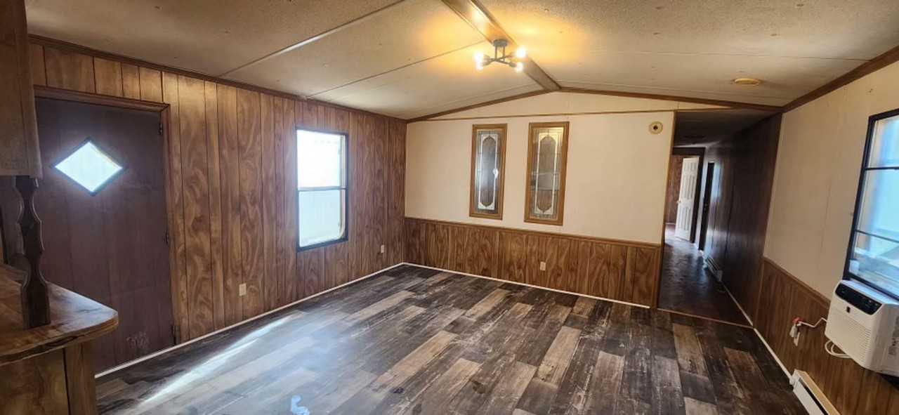 333 Oliver Road - Photo 5 of 10