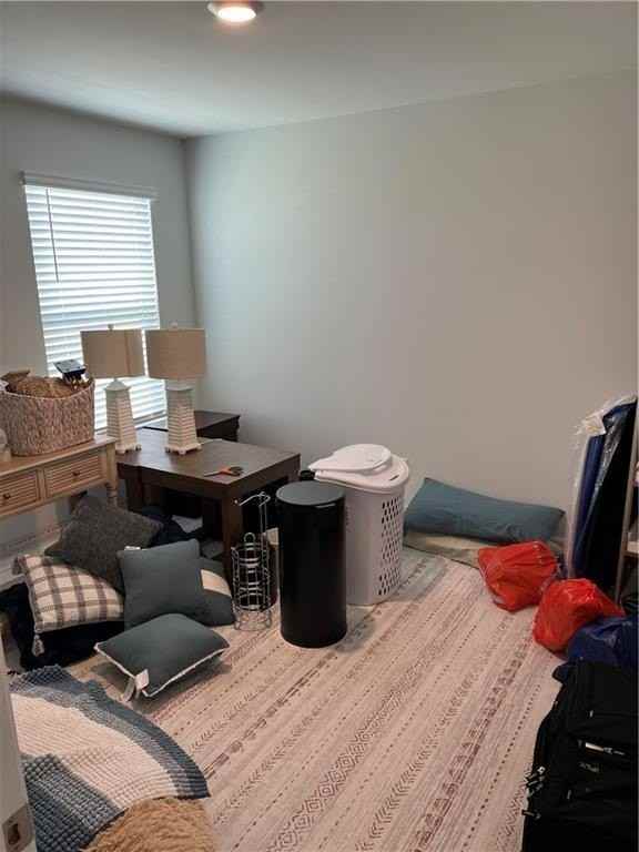 200 Elizabeth Dr - Photo 4 of 15