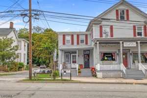 featured image of 16 Schooleys Mountain Rd