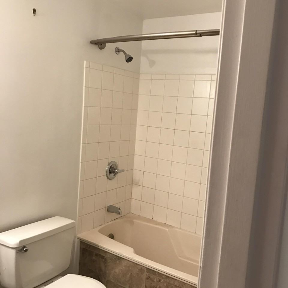 2350 Heather Way - Photo 4 of 10